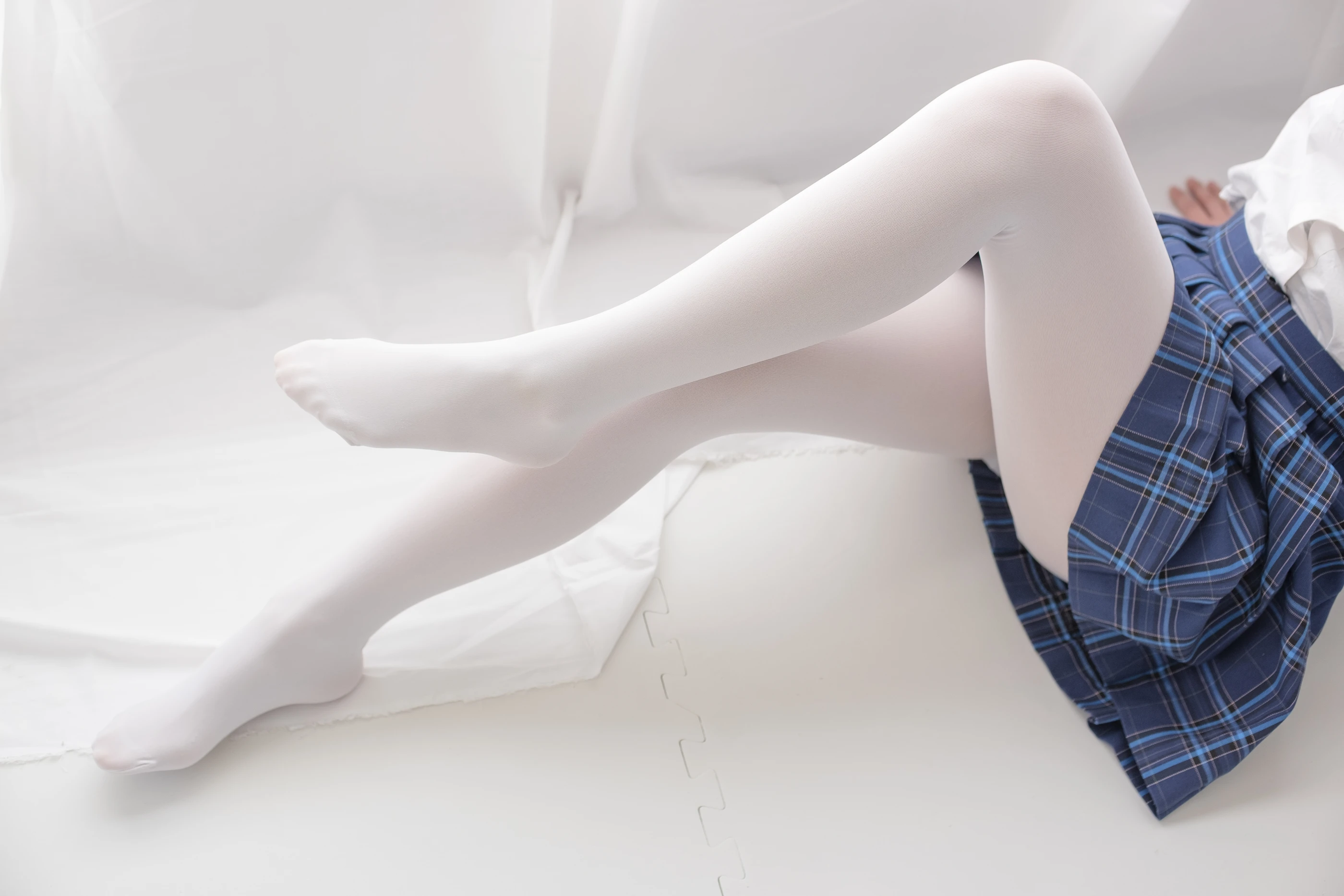 森萝财团 R15-047 [114P]插图6